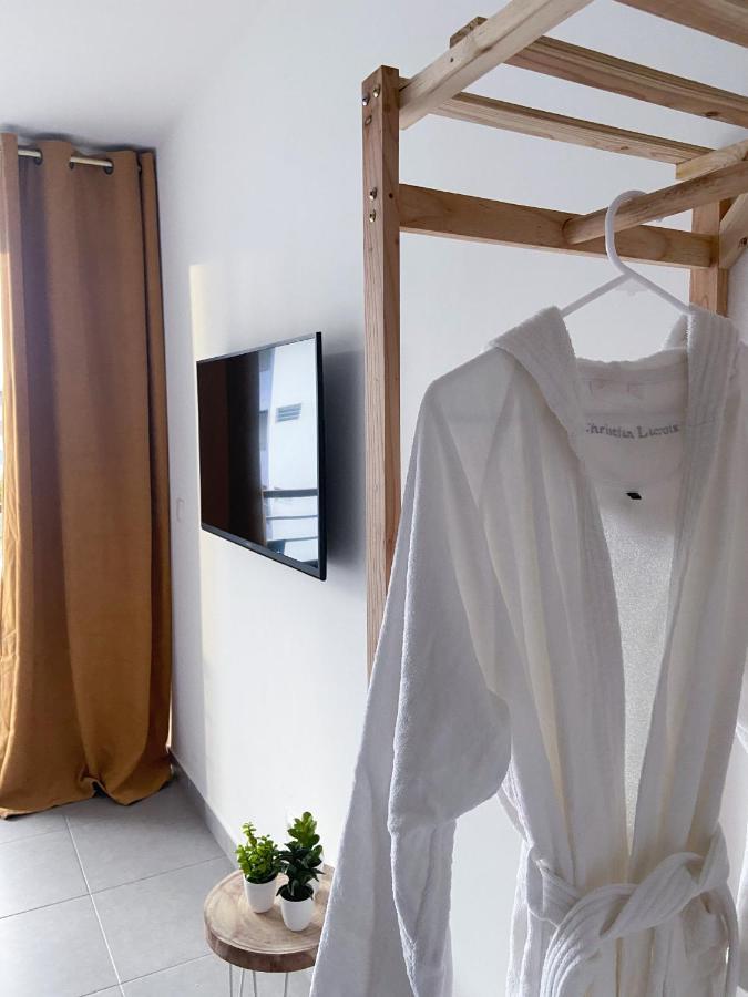 Un Palmier Dans La Chambre, Studio De Standing Cayenne Luaran gambar